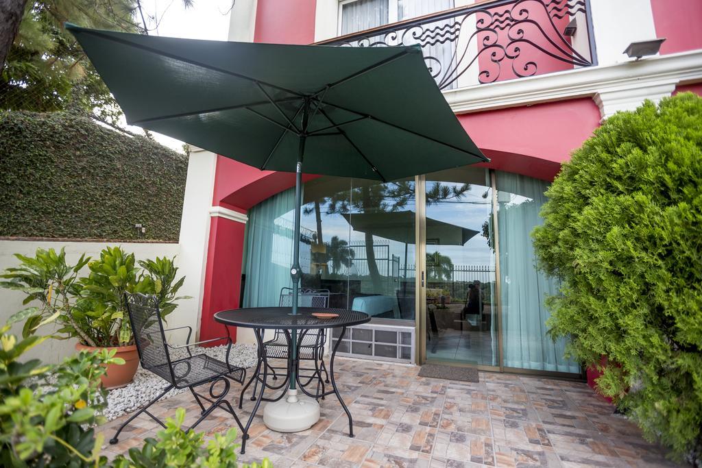 Hotel Altos De Fontana Managua Zimmer foto