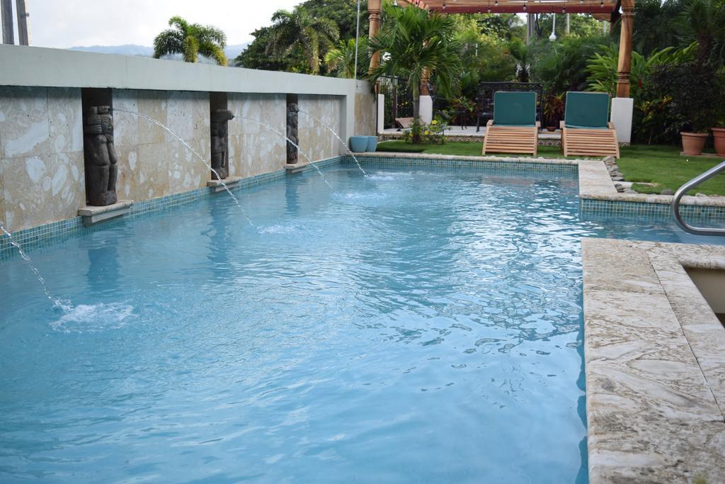 Hotel Altos De Fontana Managua Exterior foto